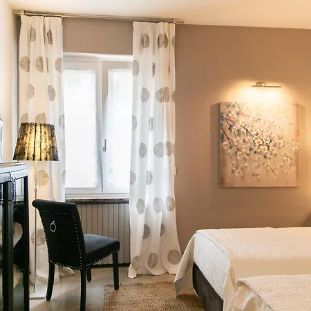 Bronzo Rotonda Apartment *